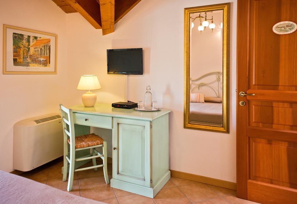 Landhaus Pessighette Dimora Di Campagna Bosa